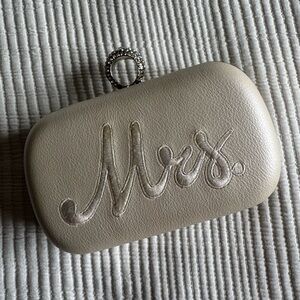 Mrs Wedding Clutch